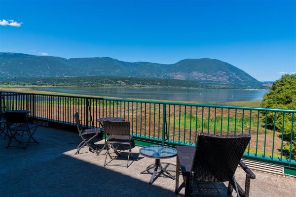 Hotel BW Premier Collection Prestige Harbourfront Resort (Salmon Arm)